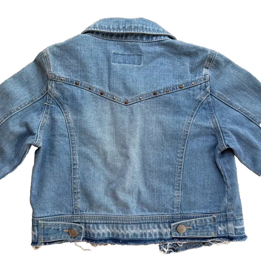 Squeeze Girls Cropped Denim Jacket Size L 12/14 Studded Distressed Raw Hem Jean